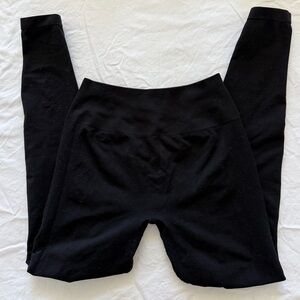 Alphalete Amplify Black Leggings